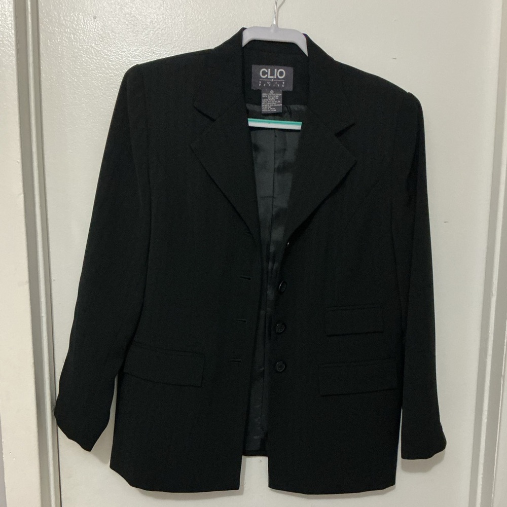 Clio Women’s Elegant Black Blazer. Size 12P